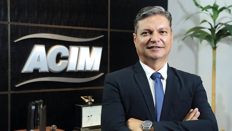 Pelo direito de produzir e competir